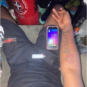 Meet your Posher, Motion